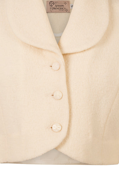 Atelier Francesca Winter White Shrug button details